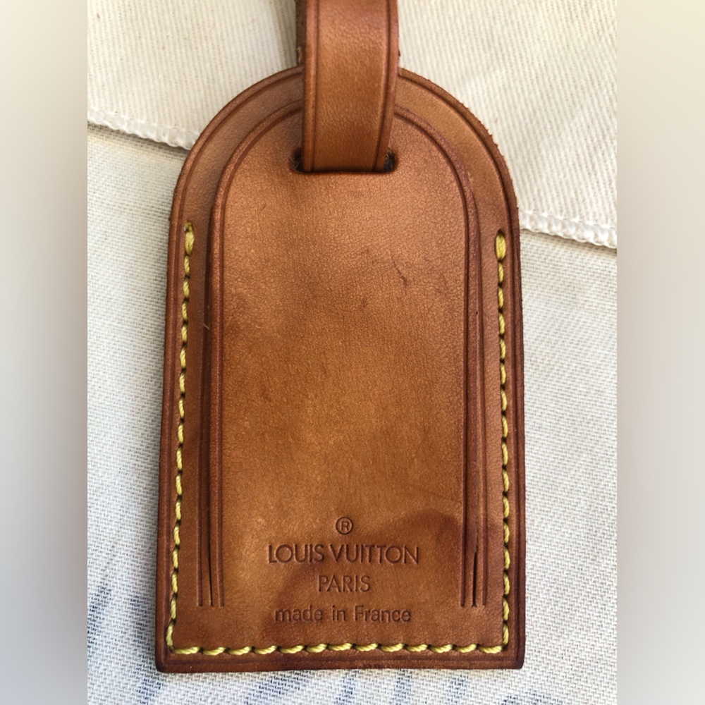 Louis Vuitton Luggage Tag - Picture 10 of 12